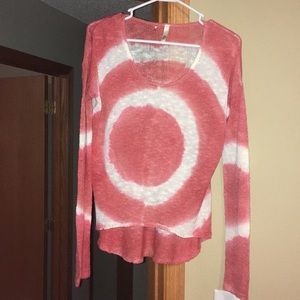 Coral sweater size small